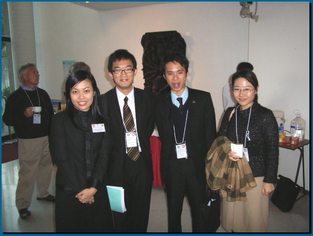 602x451 pixels (90K)